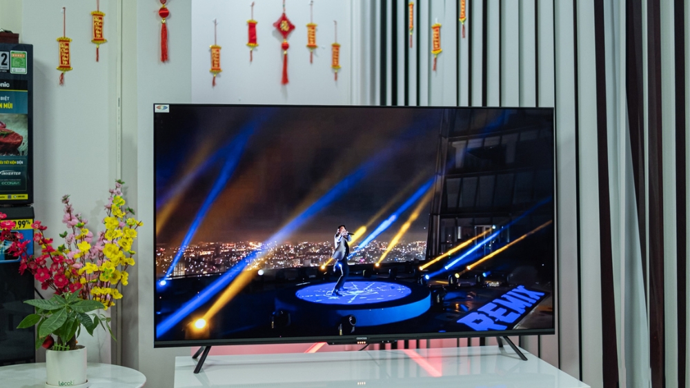 Google Tivi Coocaa 4K 55 inch 55Y72