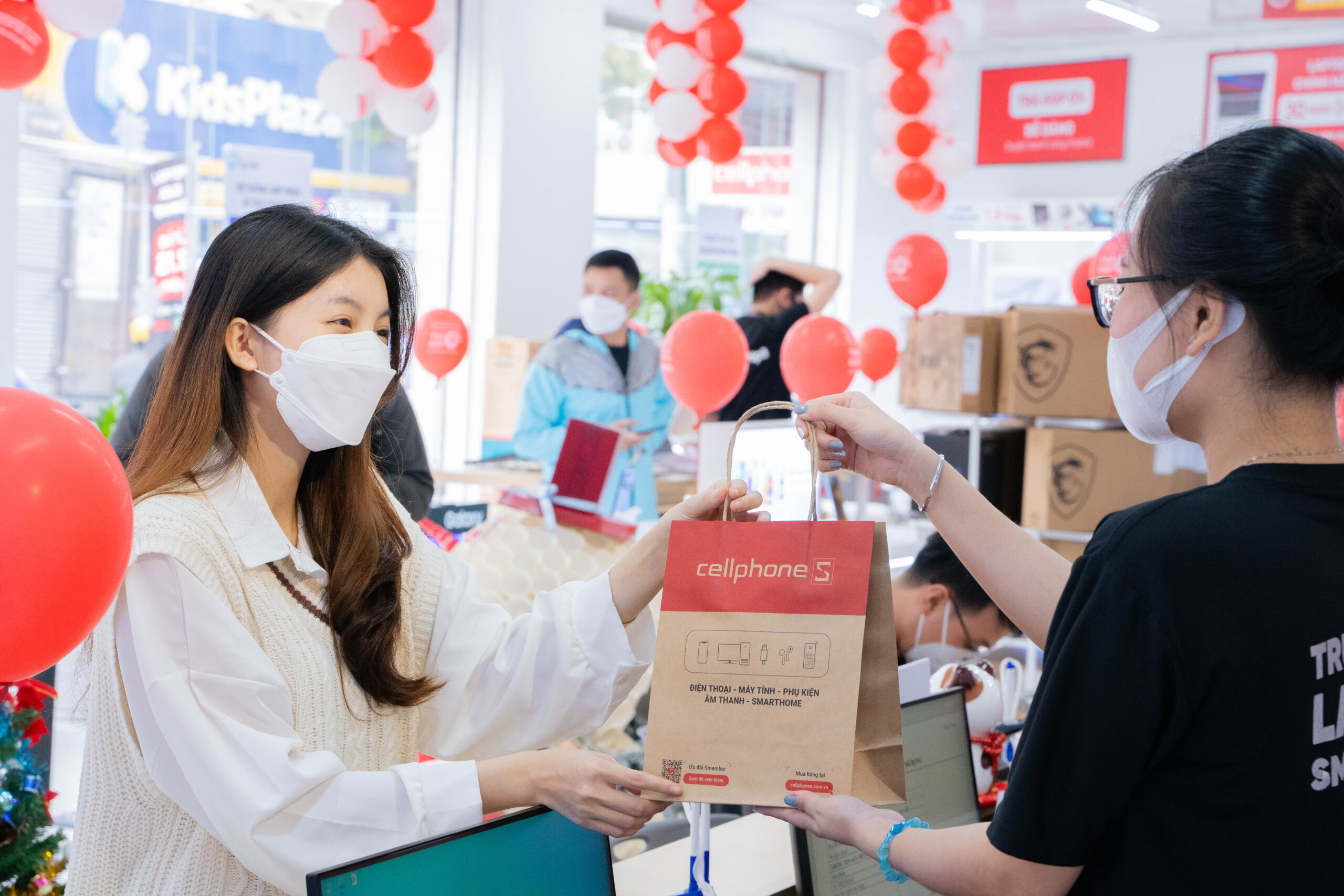 Mua sim VinaPhone trực tiếp tại CellphoneS