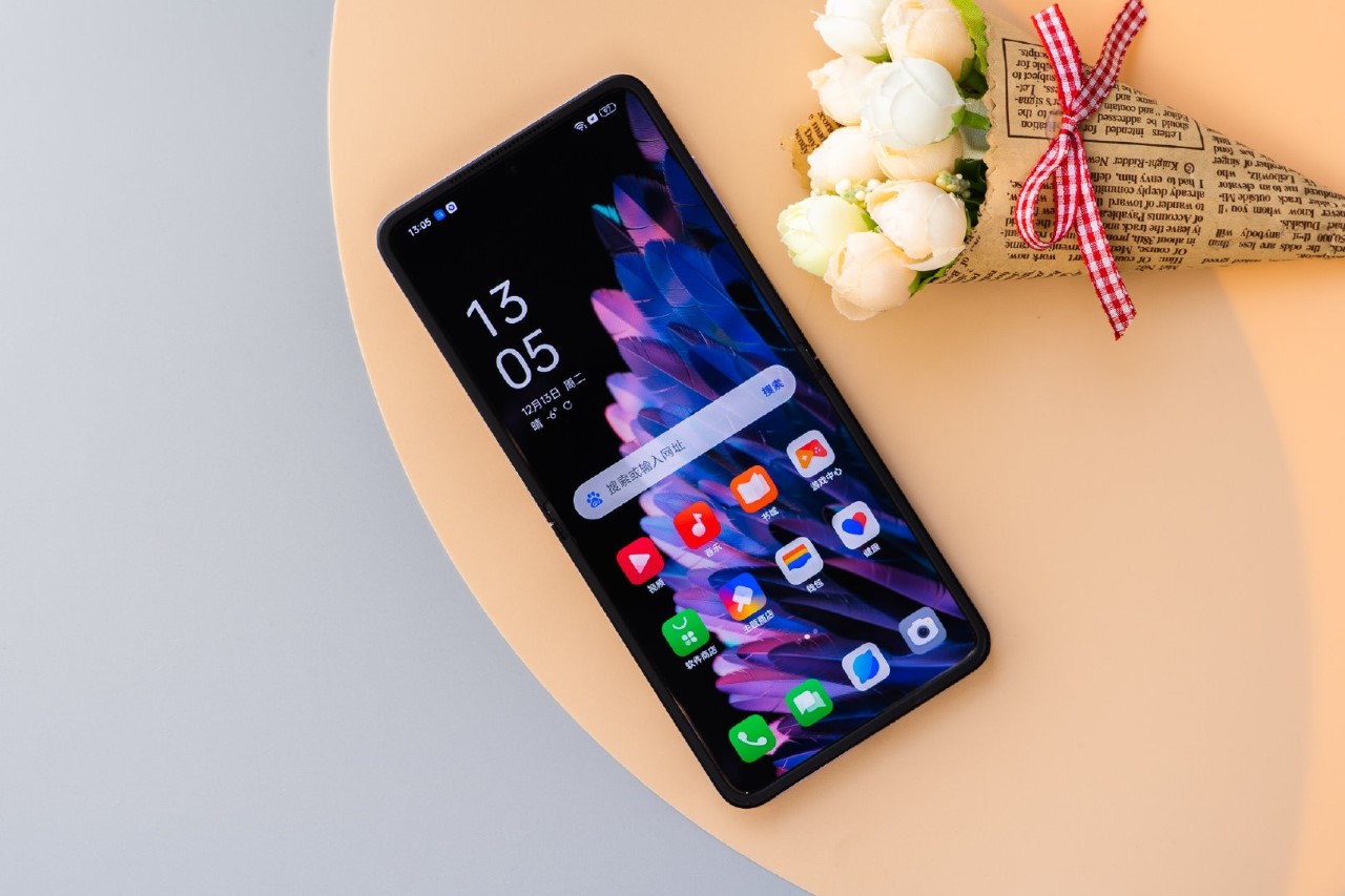OPPO Find N2 Flip