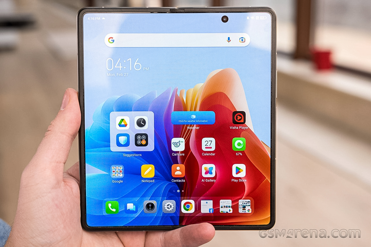 Tecno Phantom V Fold