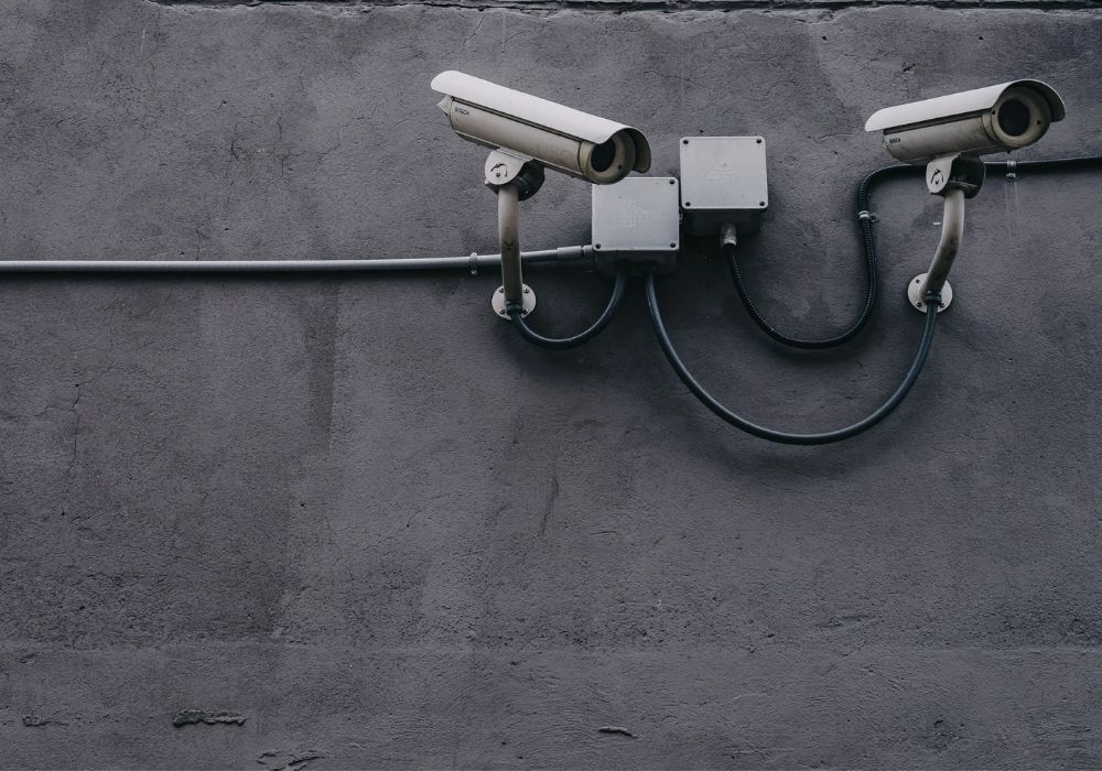 Vì sao camera bị mờ? - Ảnh 1 