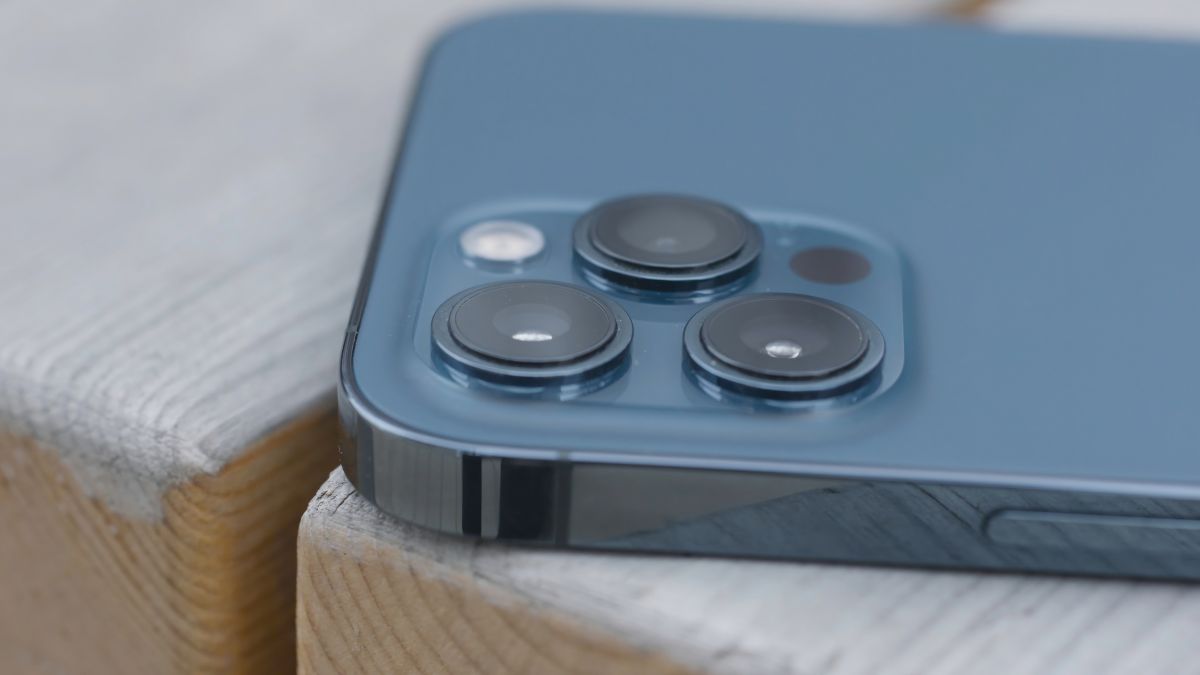 Cấu tạo camera iPhone qua các đời