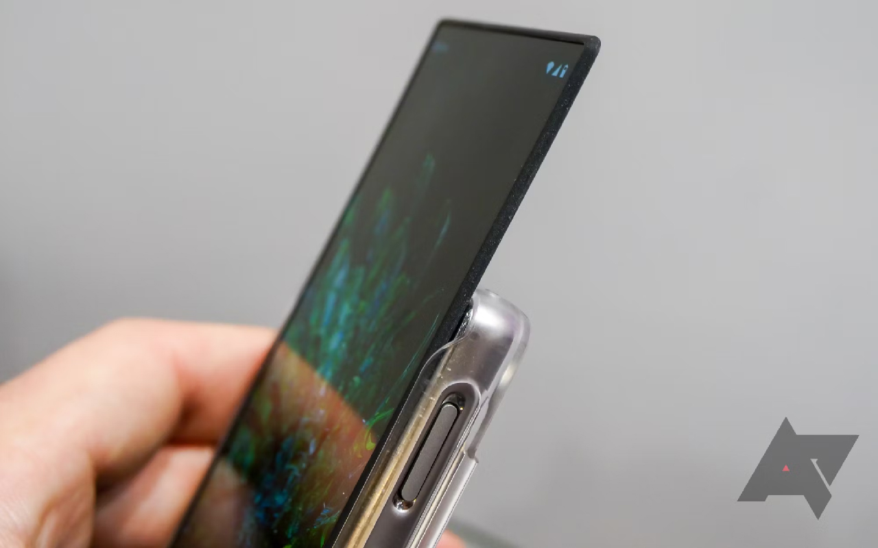Motorola Rizr Rollable