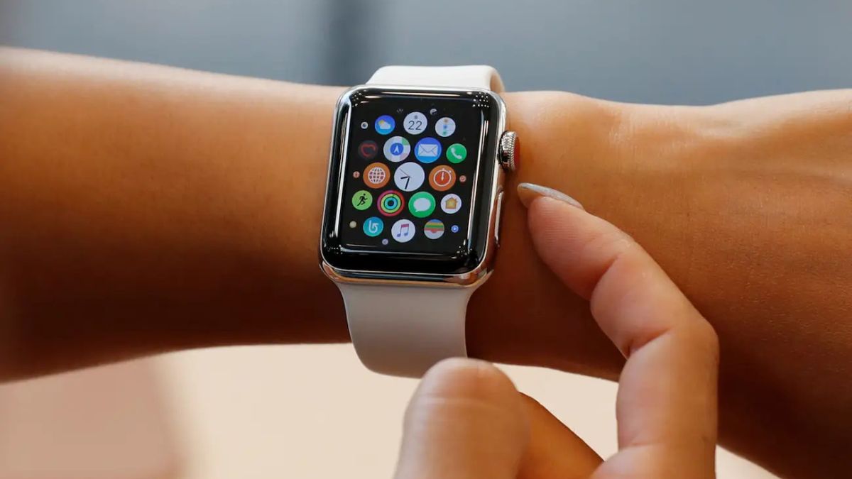 Hướng dẫn cách đeo Apple Watch đúng chuẩn