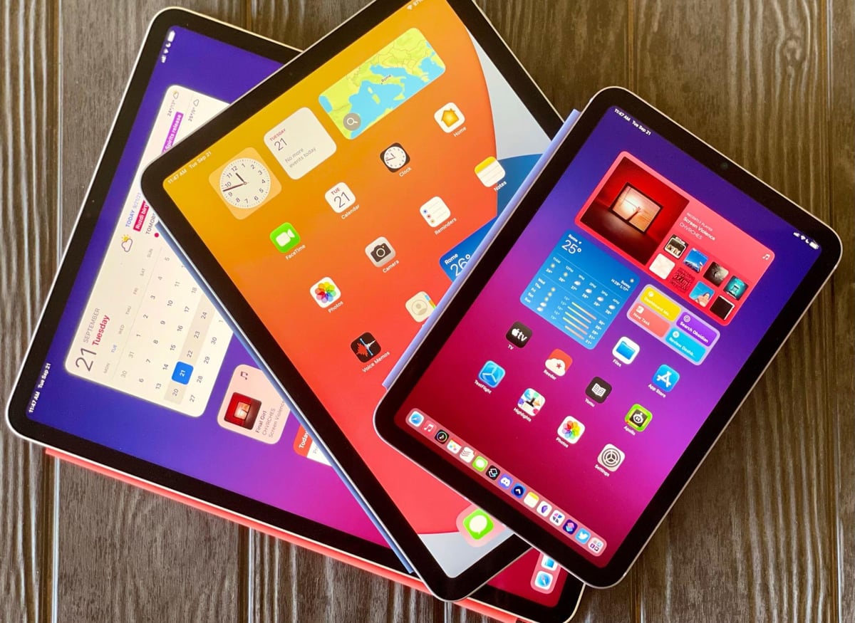 Dùng không gian rộng rãi để chứa đựng iPad