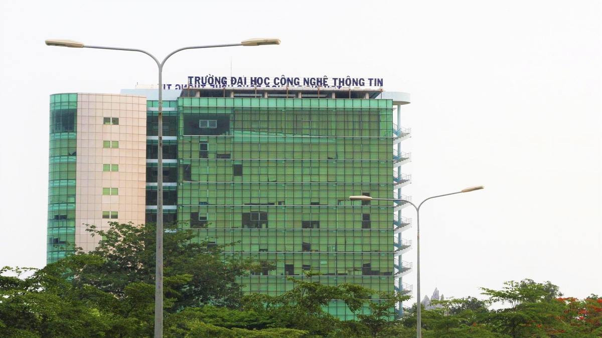 Ngành thương mại điện tử học trường nào - Đại học Công nghệ Thông tin – Đại học Quốc gia Tp.HCM