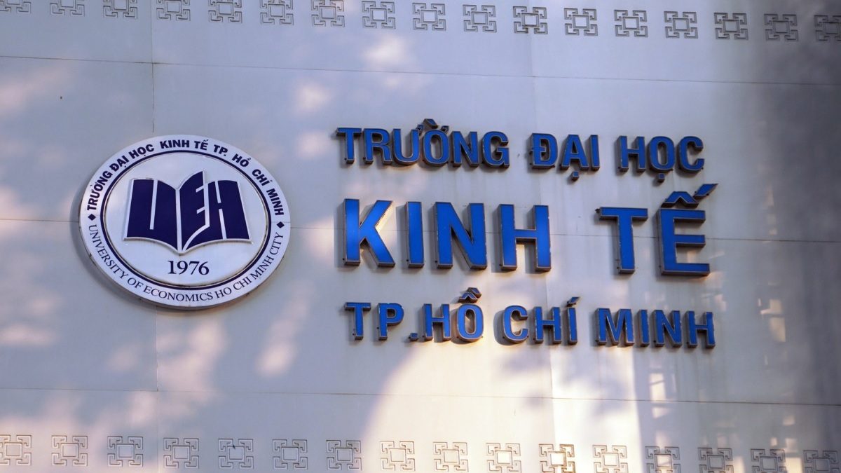 Ngành thương mại điện tử học trường nào - Đại học Kinh tế TPHCM