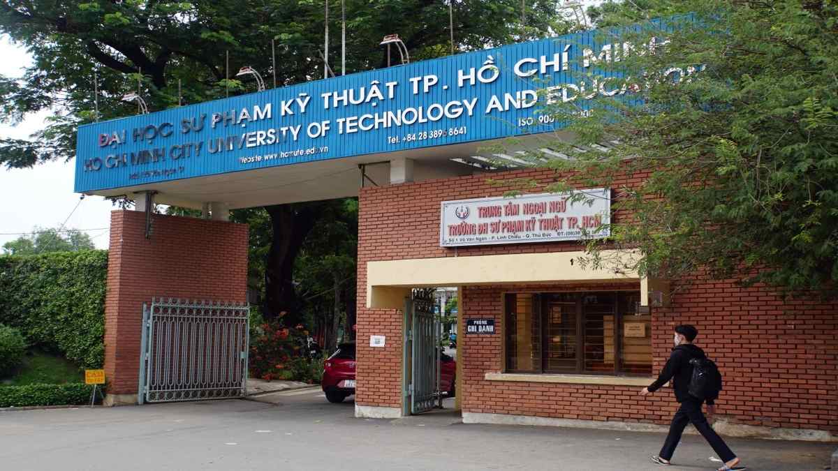 Ngành thương mại điện tử học trường nào - Đại học Sư phạm Kỹ thuật TP. HCM