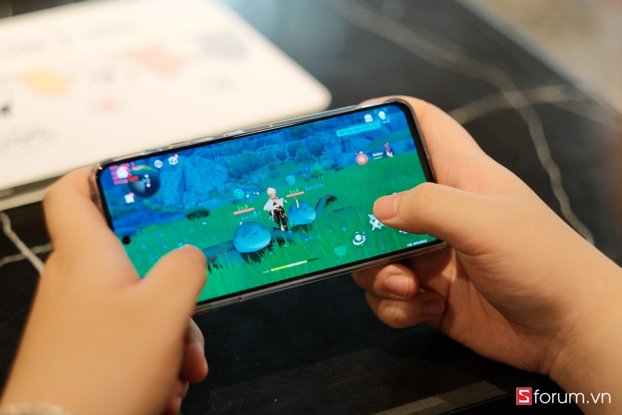 smartphone chơi game ngon hơn iPhone