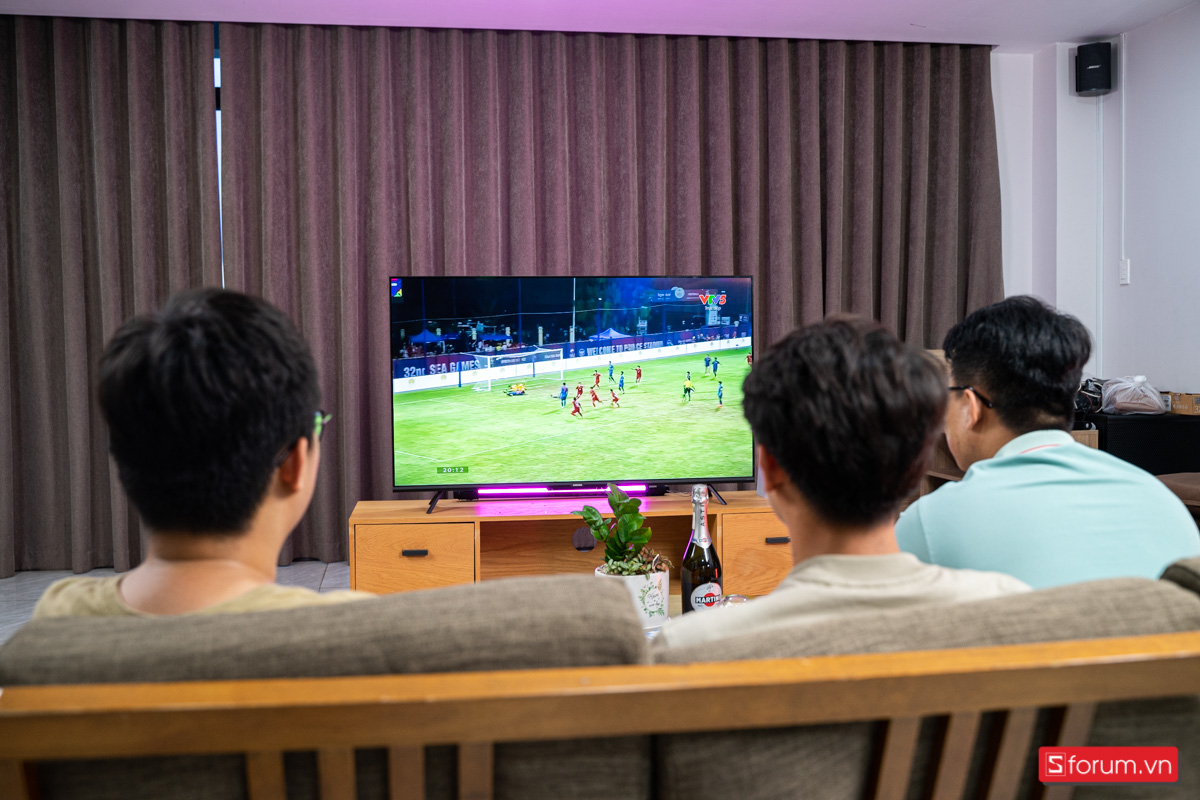 Kích thước 55 inch trên Coocaa 4K 55 inch 55Y72 là hoàn hảo 