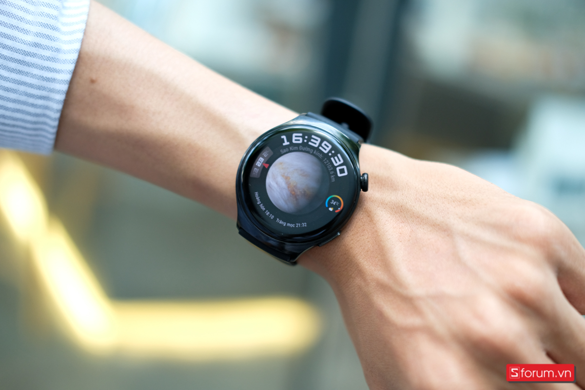 Huawei Watch 4