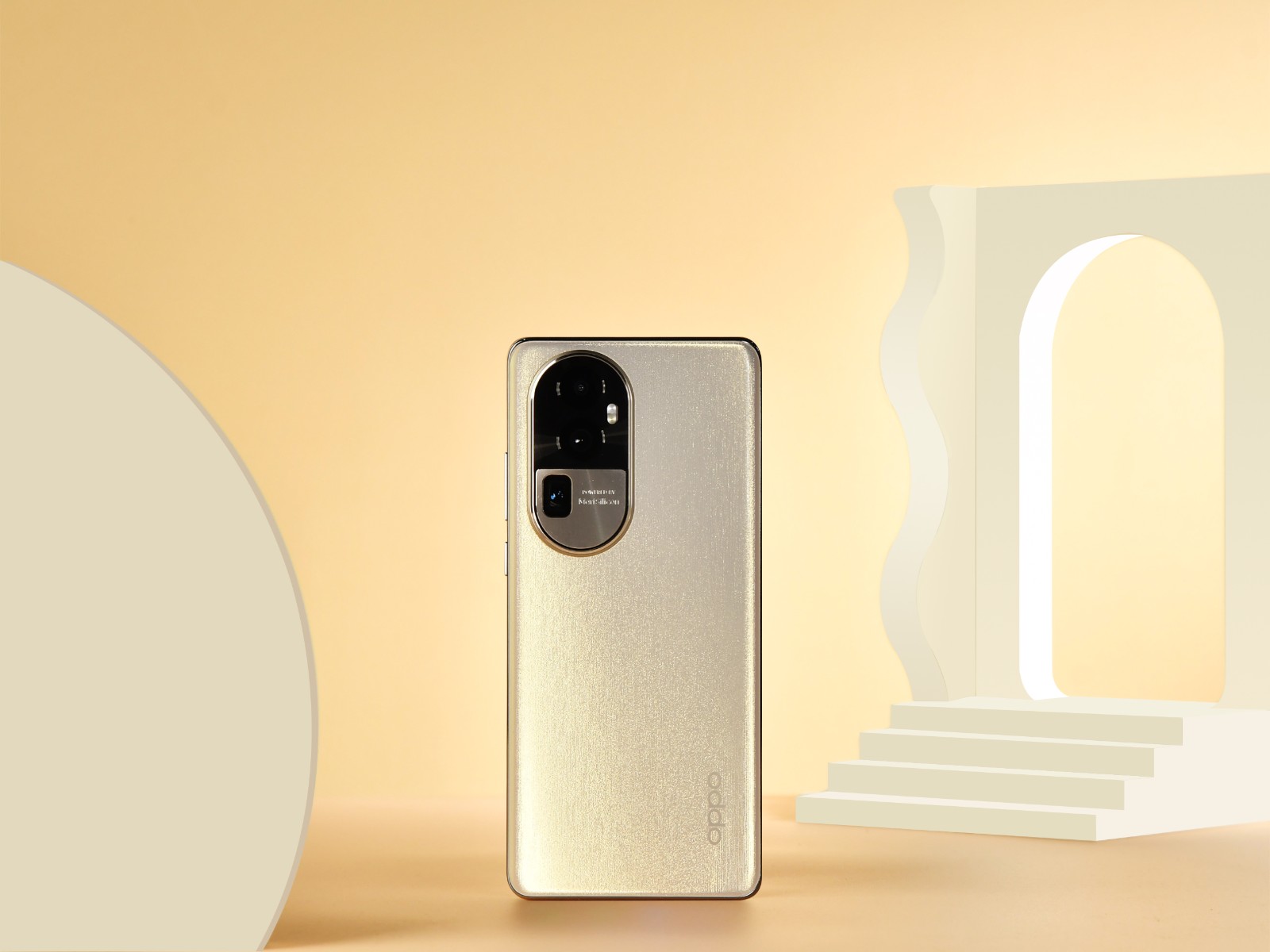 Thiết kế và màu sắc xu hướng của OPPO Reno10 Pro Plus 5G