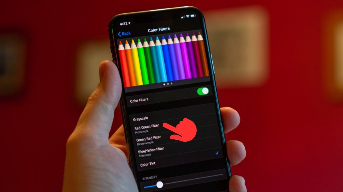 Bộ lọc màu đỏ-lục trên iPhone