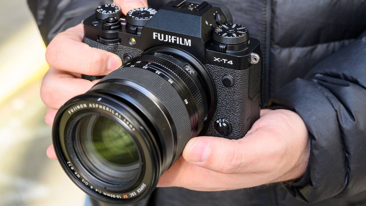 Máy ảnh không gương lật (Mirrorless)