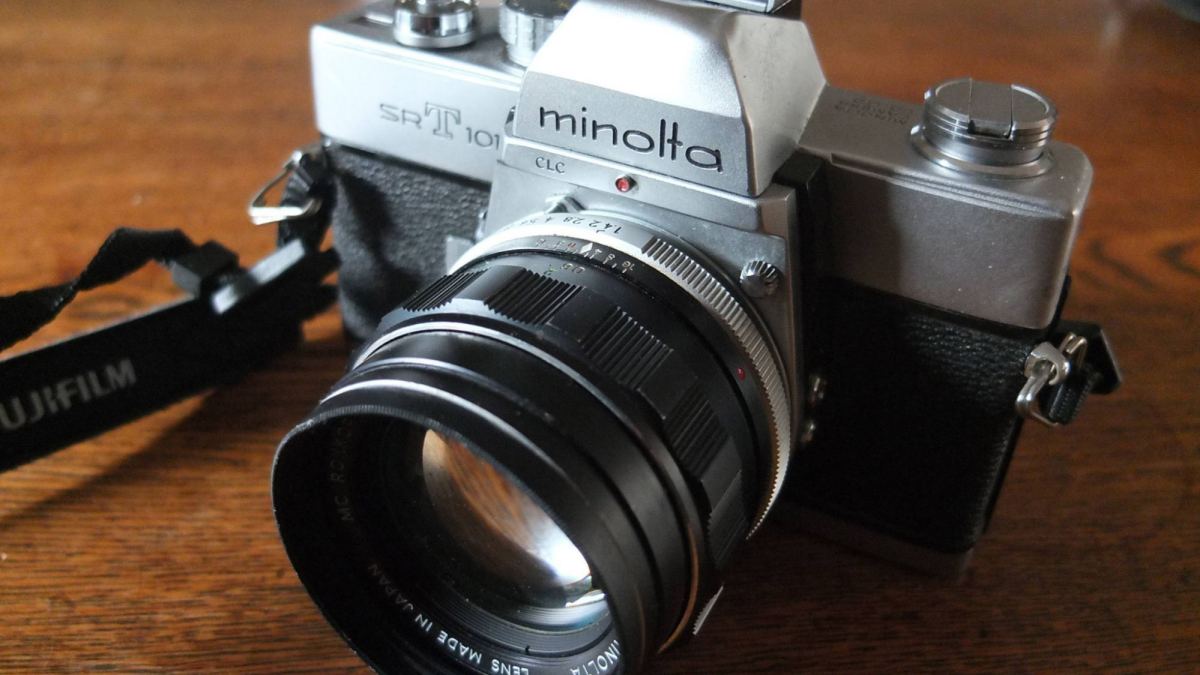 Các loại máy ảnh Film thông dụng nhất - Minolta SRT-101