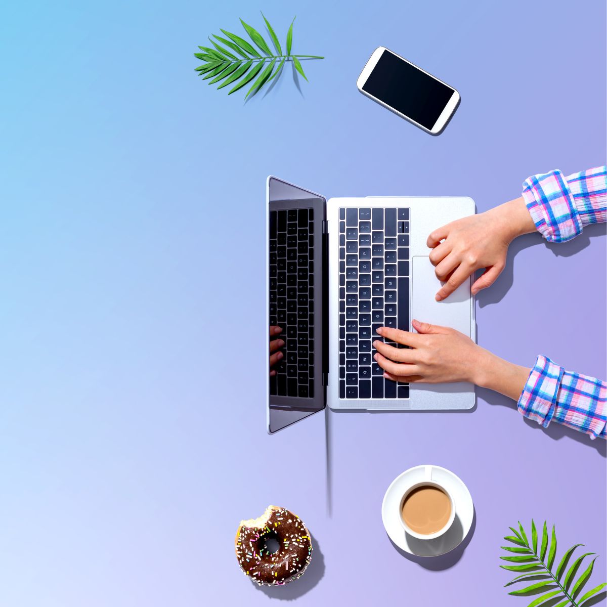 Nên mua iPad hay laptop - Ảnh 1 