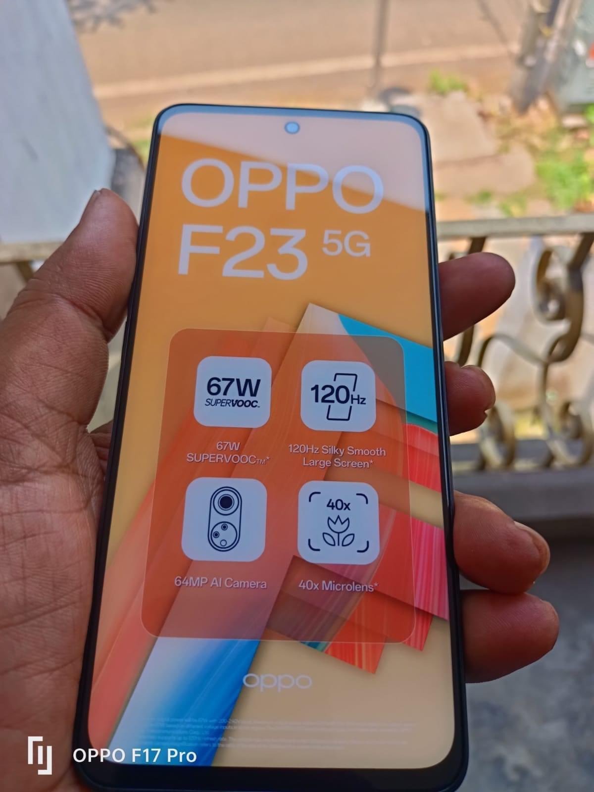 Mặt trước của OPPO F23 5G