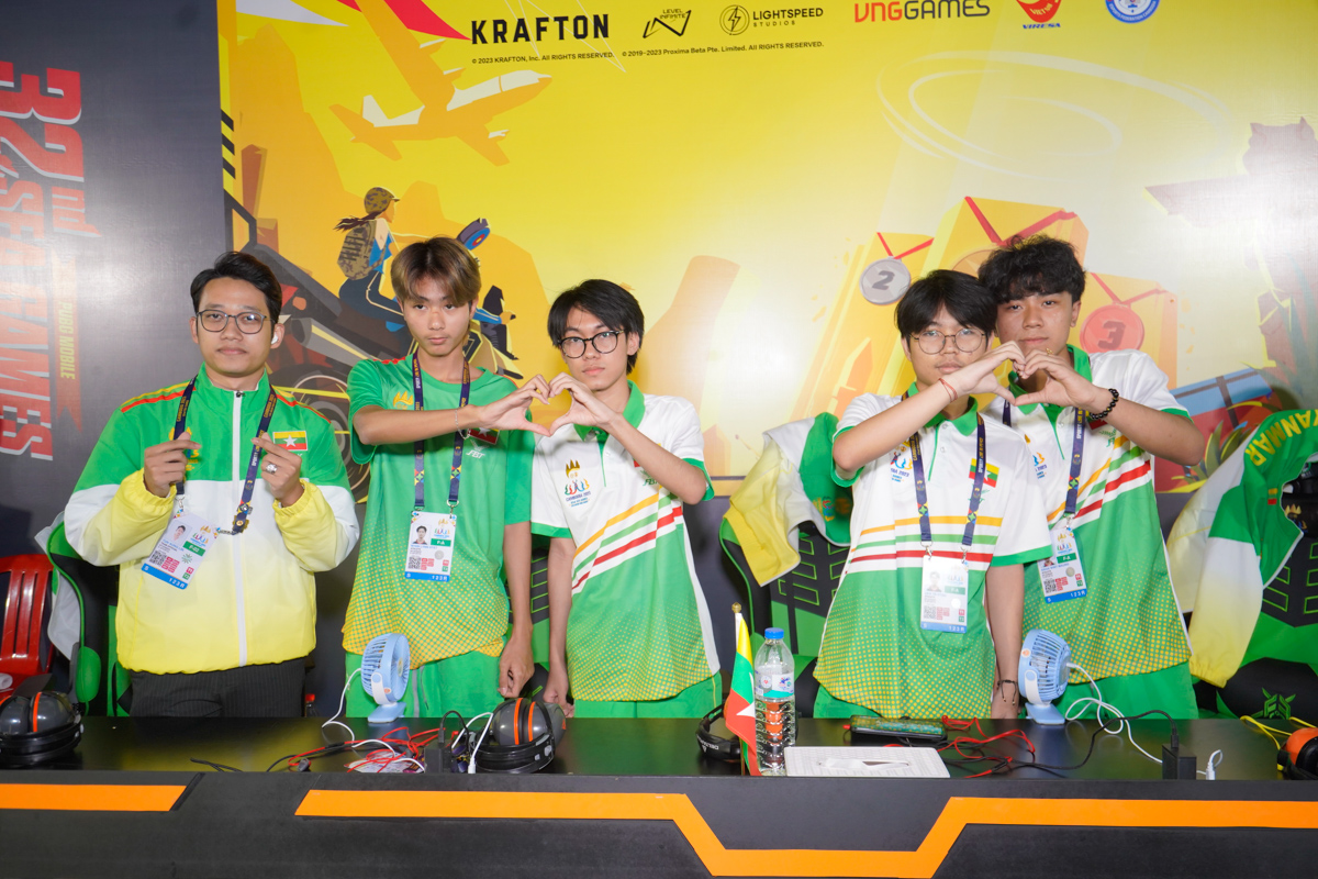 PUBG Mobile SEA Games 32 - Việt Nam 1 thống trị bảng xếp hạng