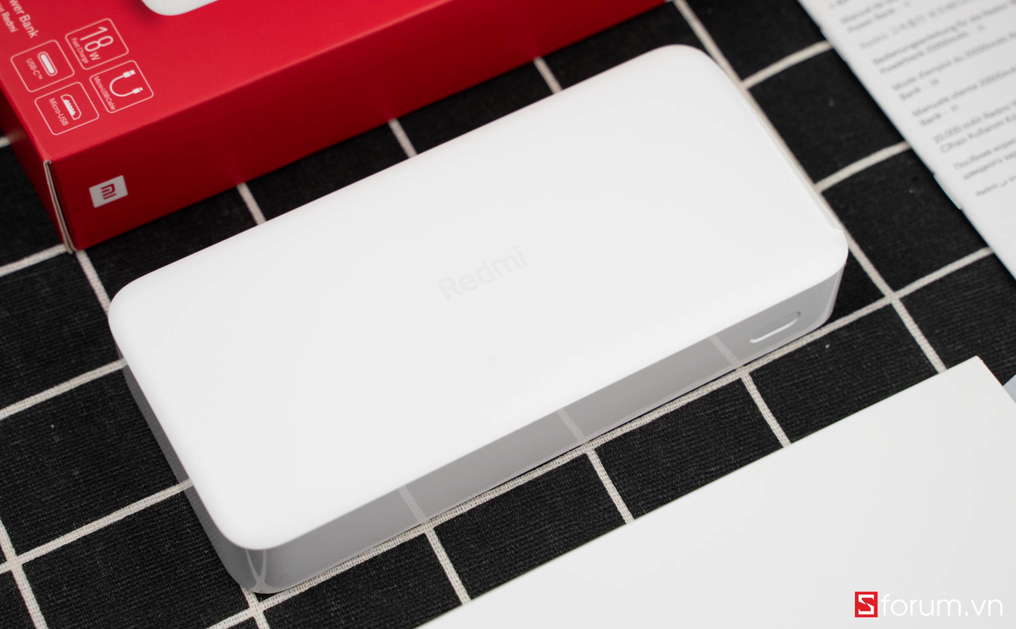 Xiaomi Redmi 20000mAh sạc nhanh 18W