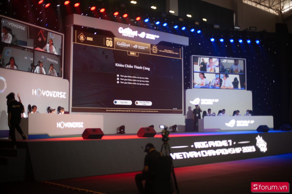 Đồng hành cùng game thủ chính là Gaming Phone thế hệ mới nhất của ASUS và game thủ có thể dễ dàng cảm nhận được khả năng