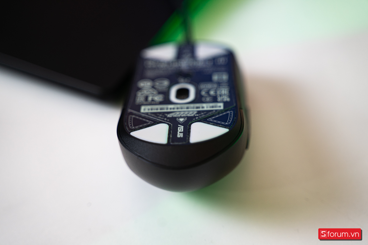 ROG Strix Impact III