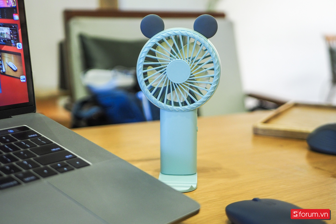 Quạt mini cầm tay