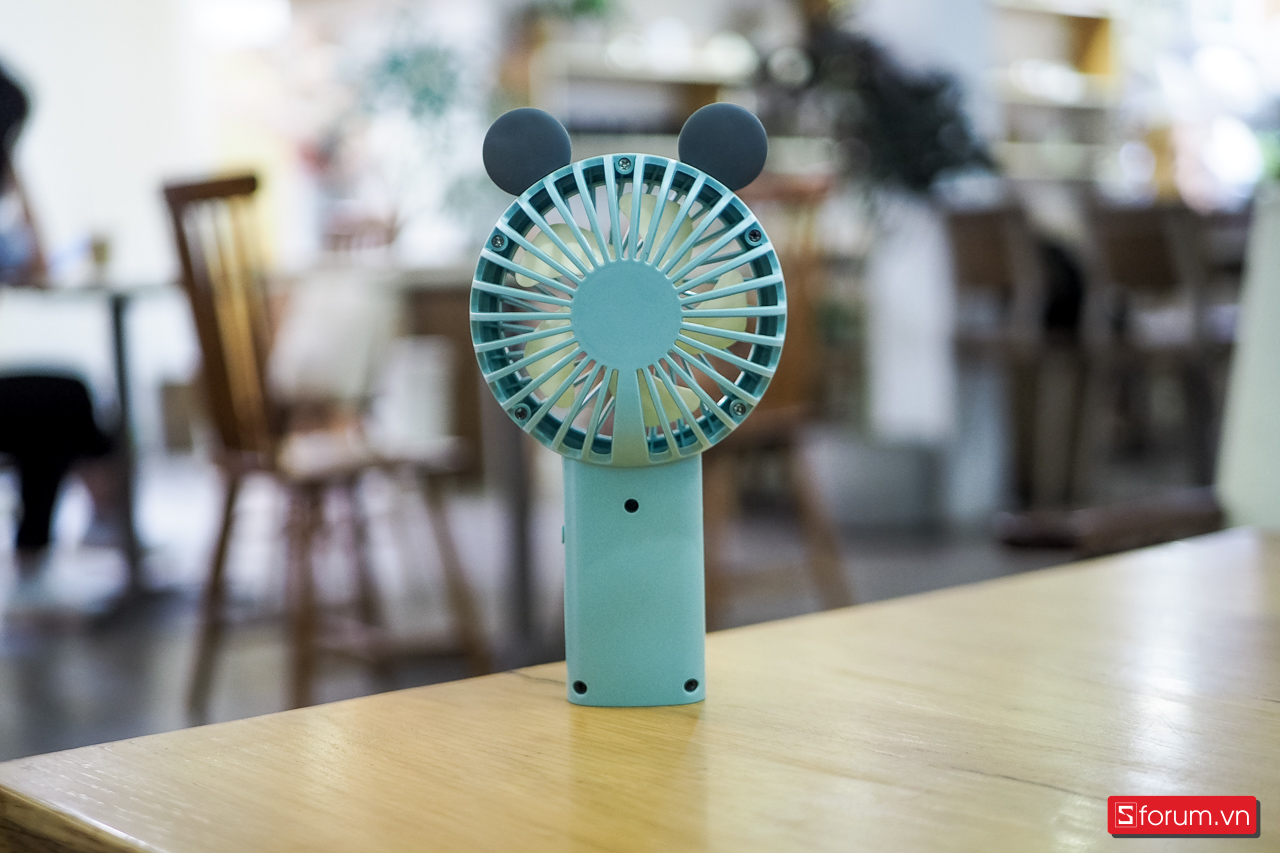 Quạt mini cầm tay