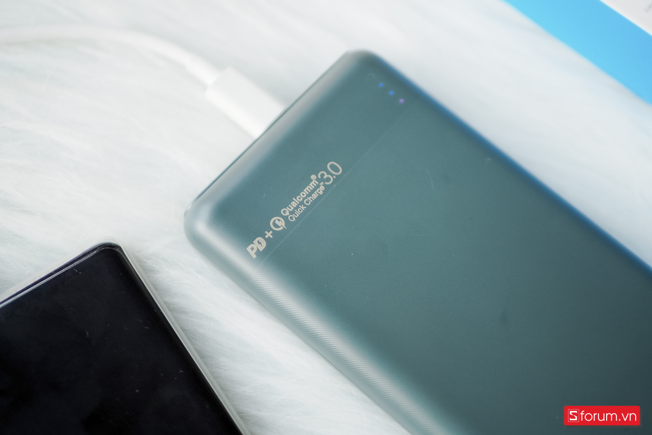 Sạc dự phòng Vivan 10000mAh