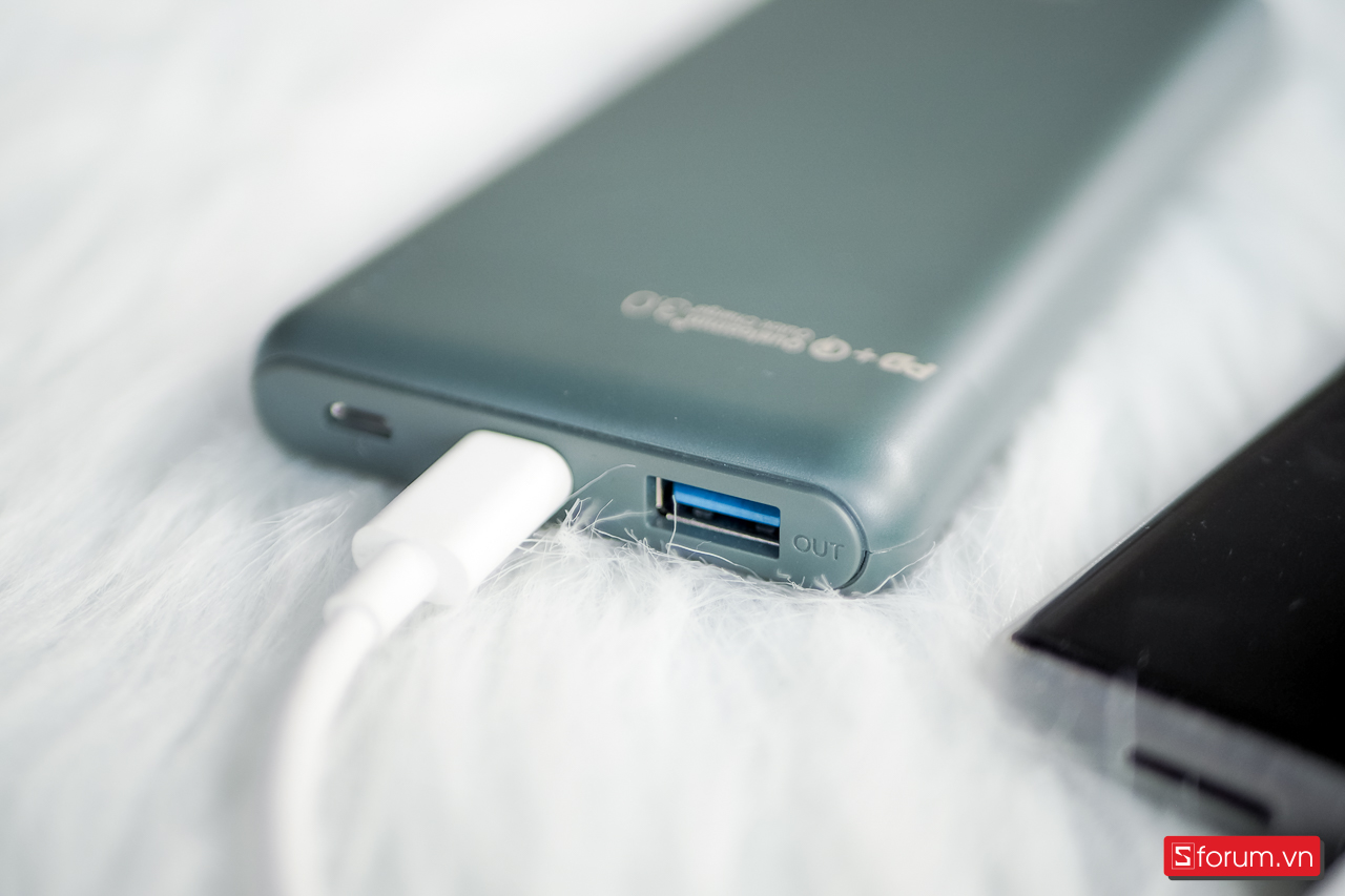Sạc dự phòng Vivan 10000mAh