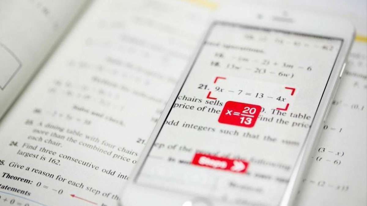 Photomath là một app cho phép bạn chụp ảnh các phép tính và bài toán toán học