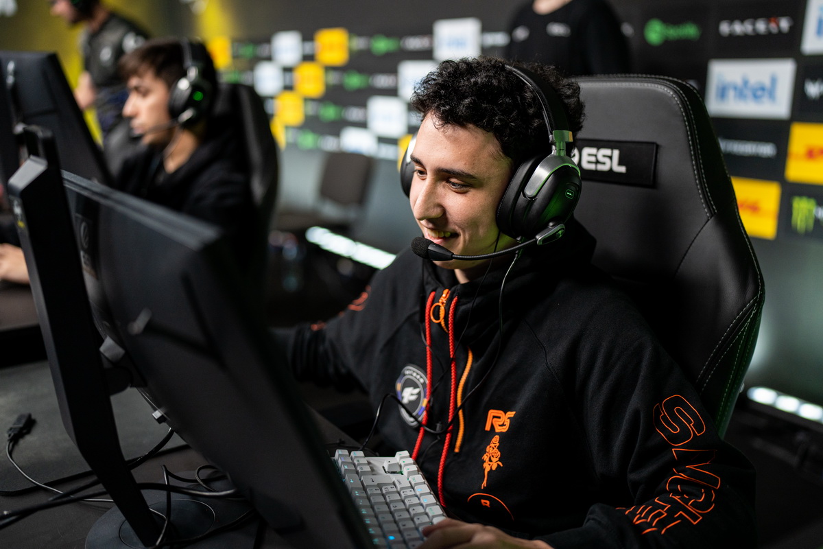Counter-Strike: Virtus.pro giành chức vô địch ESL Challenger Katowice và giải thưởng 1 tỉ đồng