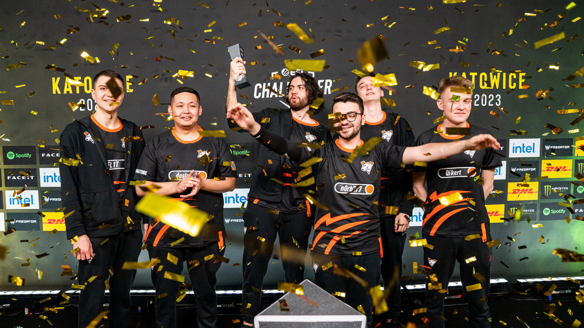 Counter-Strike: Virtus.pro giành chức vô địch ESL Challenger Katowice và giải thưởng 1 tỉ đồng