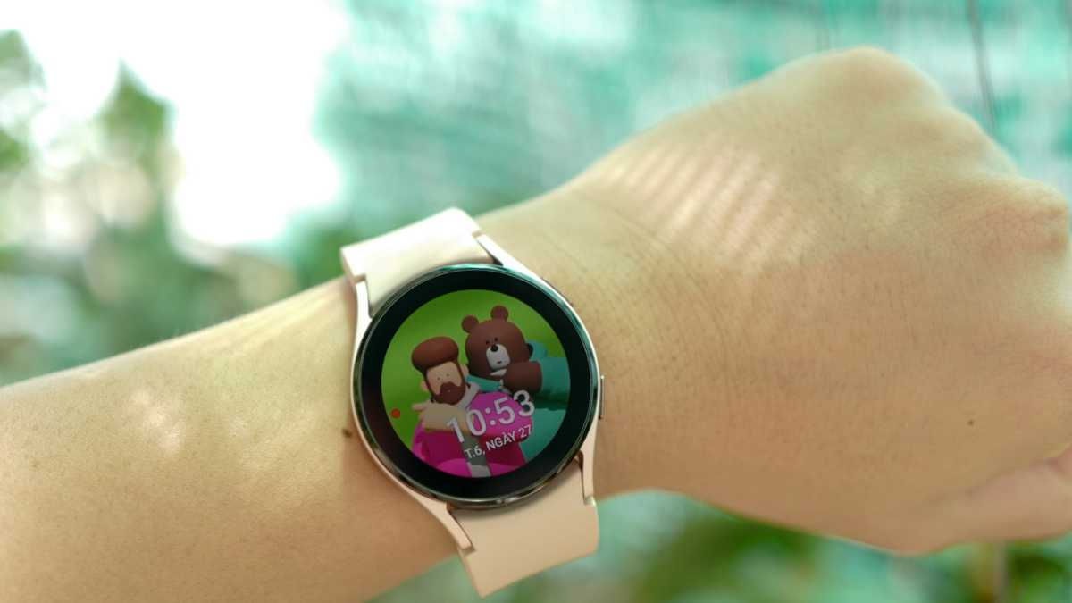 Tiêu chí đánh giá đồng hồ đo nhịp tim huyết áp Samsung nằm ở Tính năng cảm biến