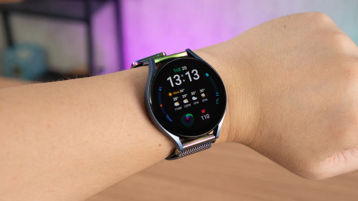 Đồng hồ đo nhịp tim huyết áp Samsung Galaxy Watch5 44mm có chứng nhận MIL-STD-810H