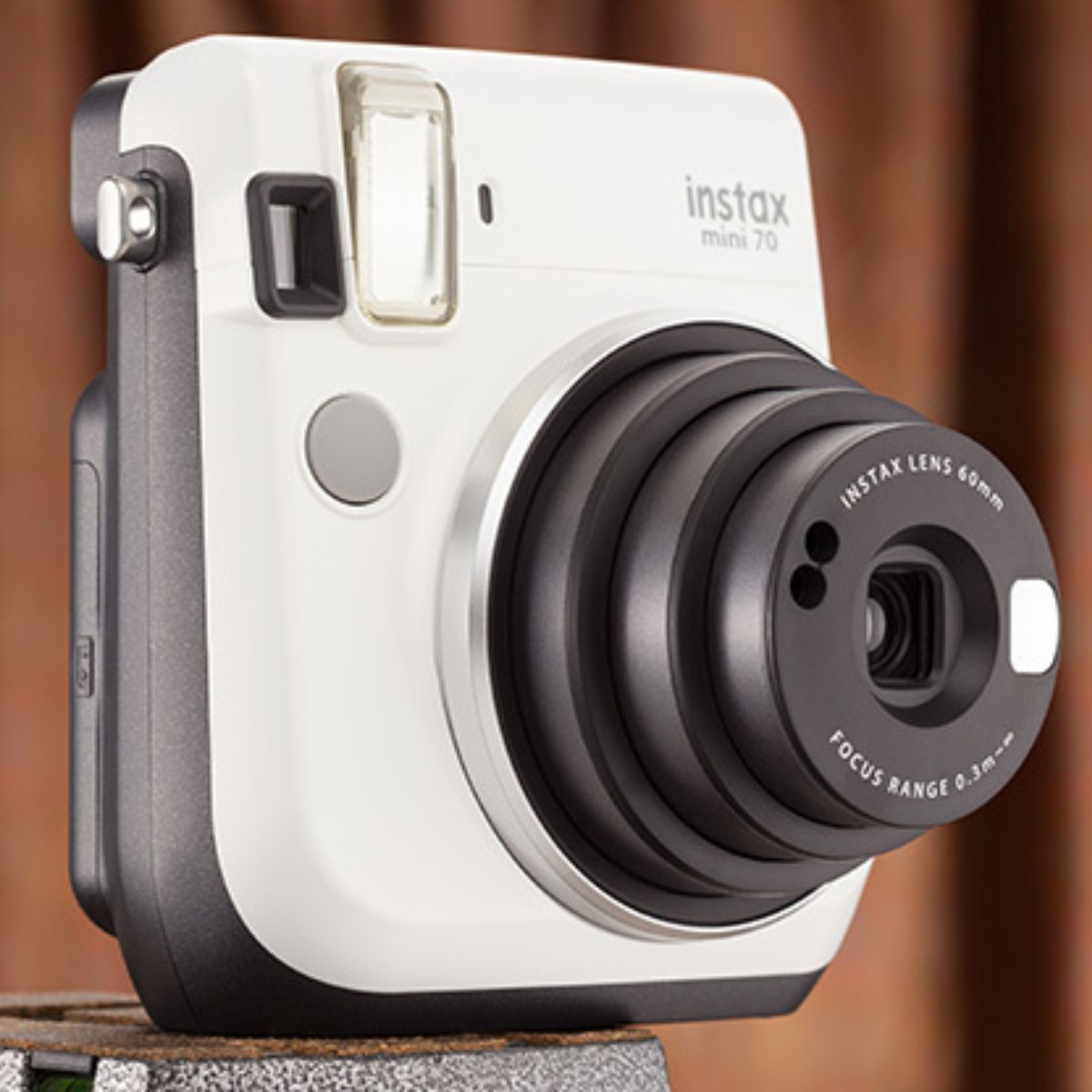 Máy chụp ảnh lấy liền Fujifilm