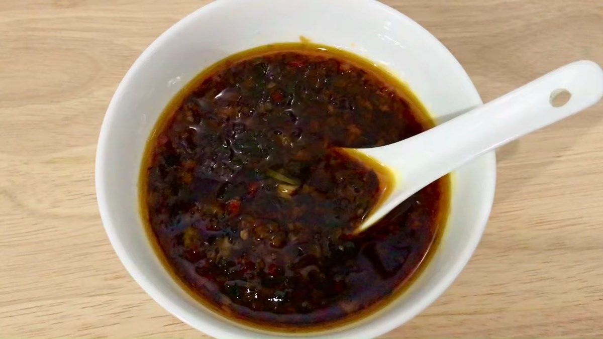 Cách làm chân gà nướng mật ong bằng nồi chiên không dầu bước 2