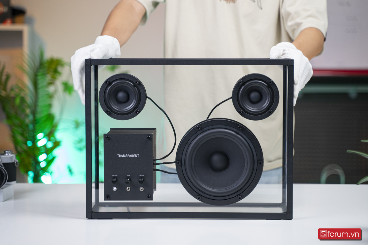 Transparent Speaker