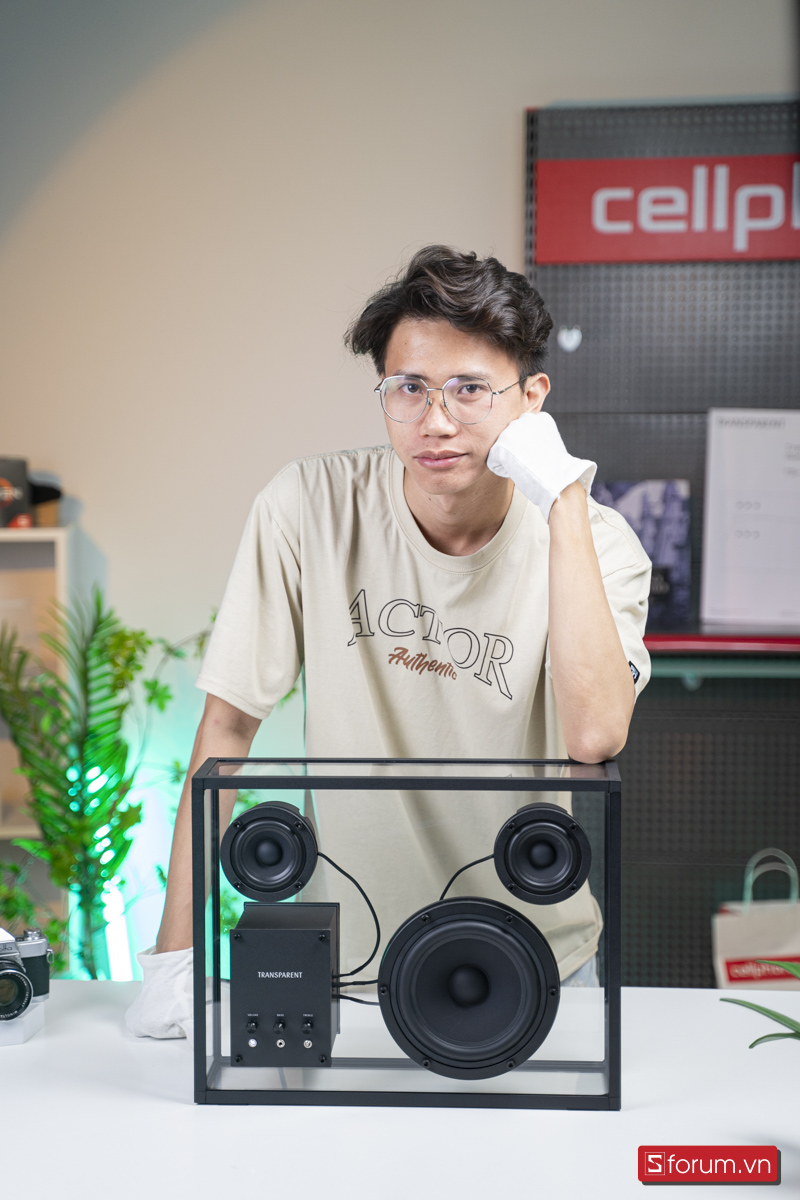 Transparent Speaker