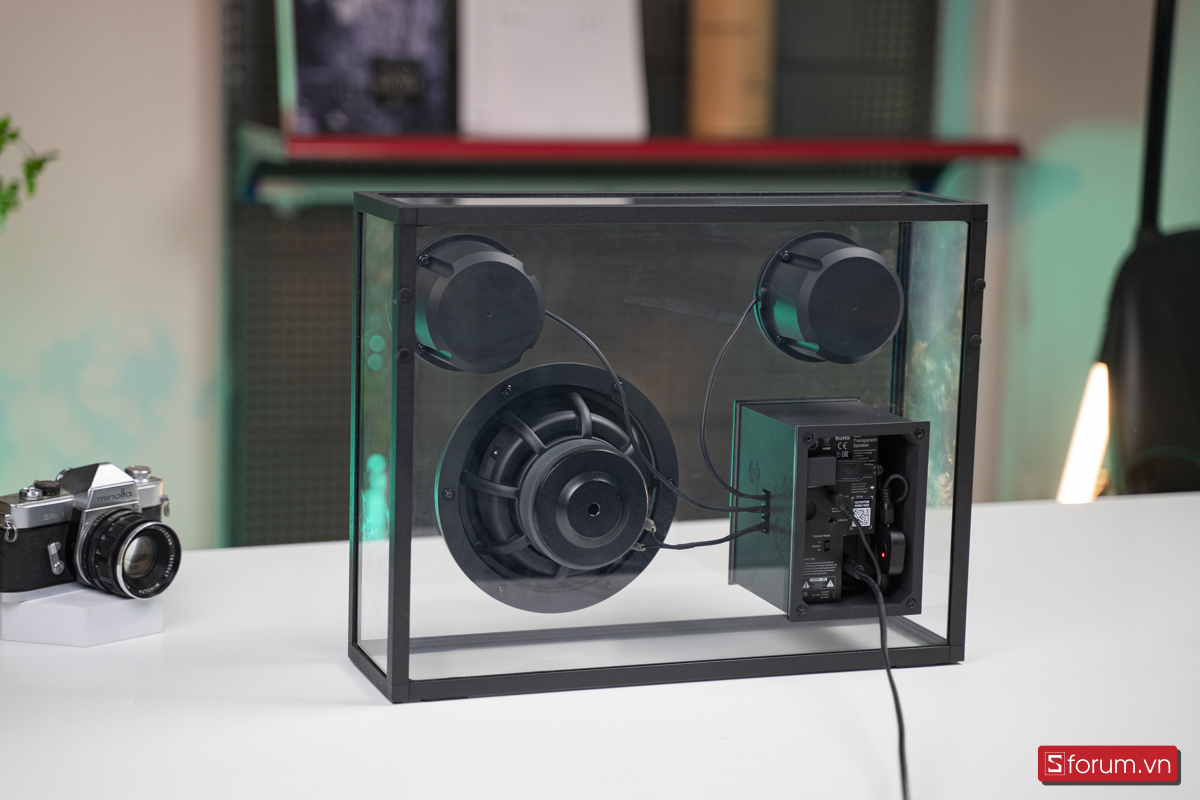 Transparent Speaker