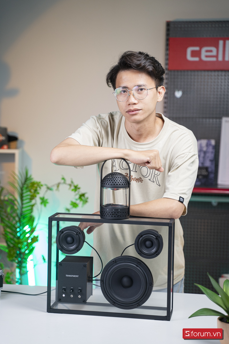 Transparent Speaker