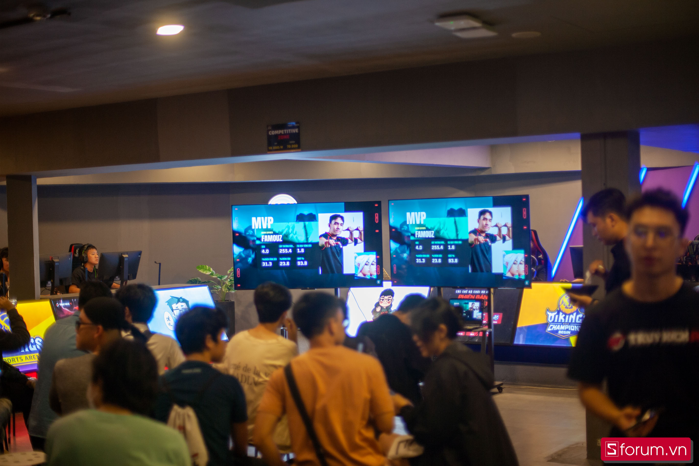 VCT Ascension Pacific Viewing Party - Người hâm mộ cháy hết mình với Fancy