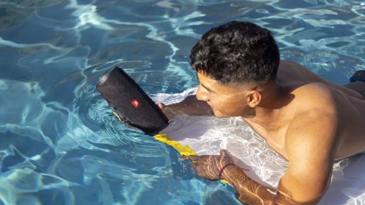 Loa Bluetooth JBL Charge 4