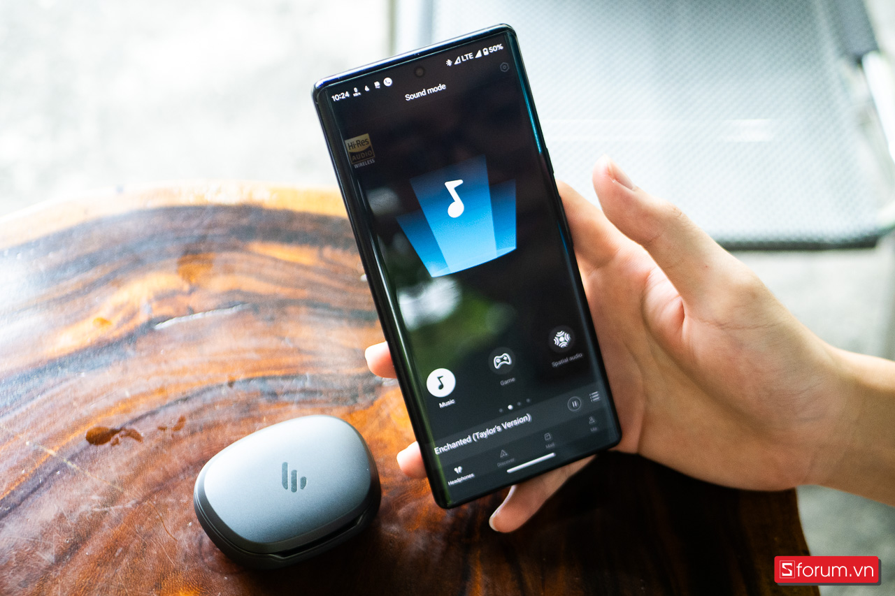 Edifier Connect
