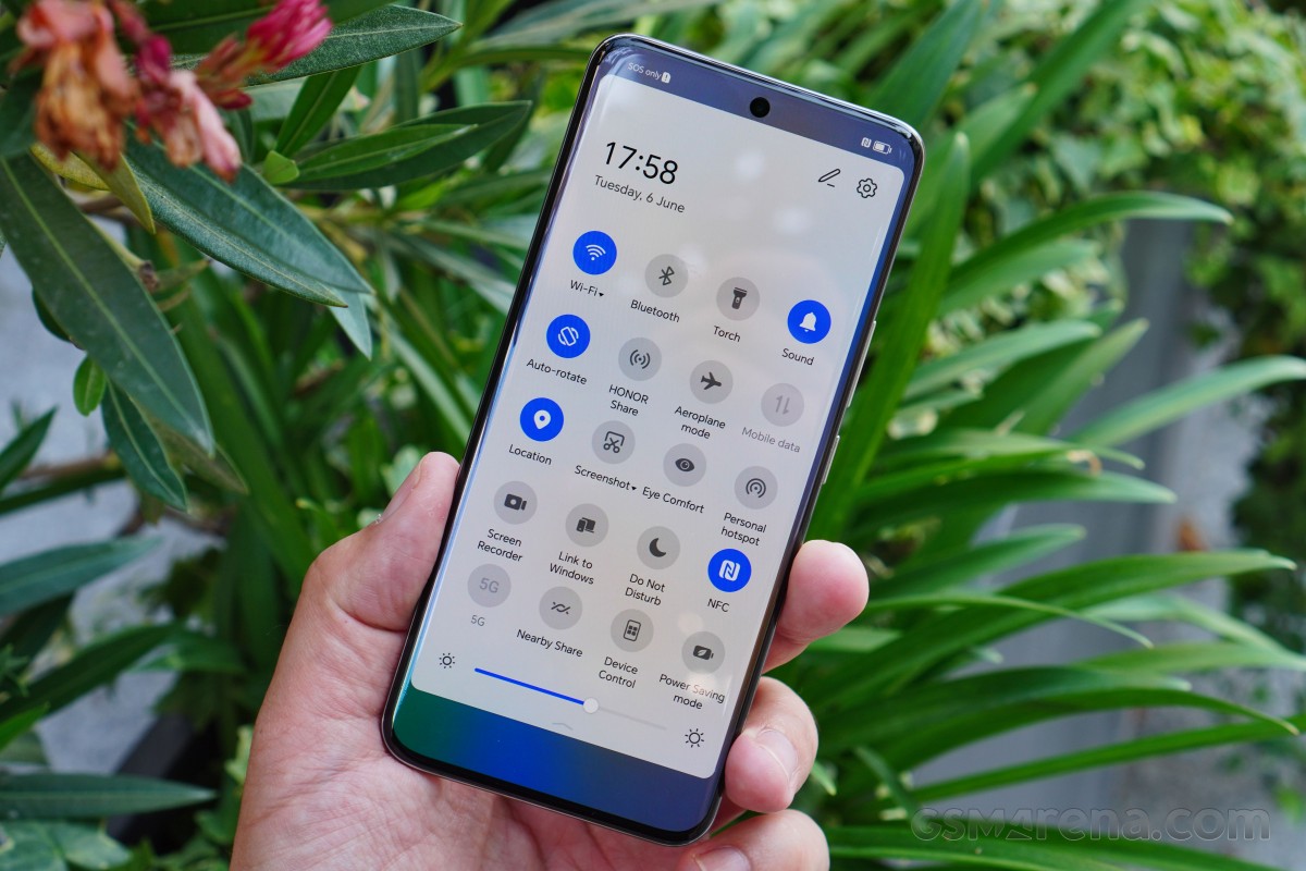Honor 90