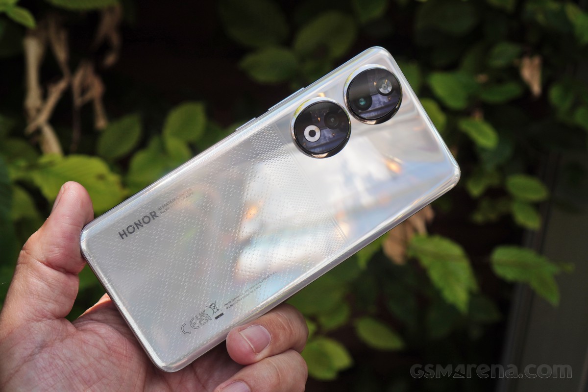 Honor 90
