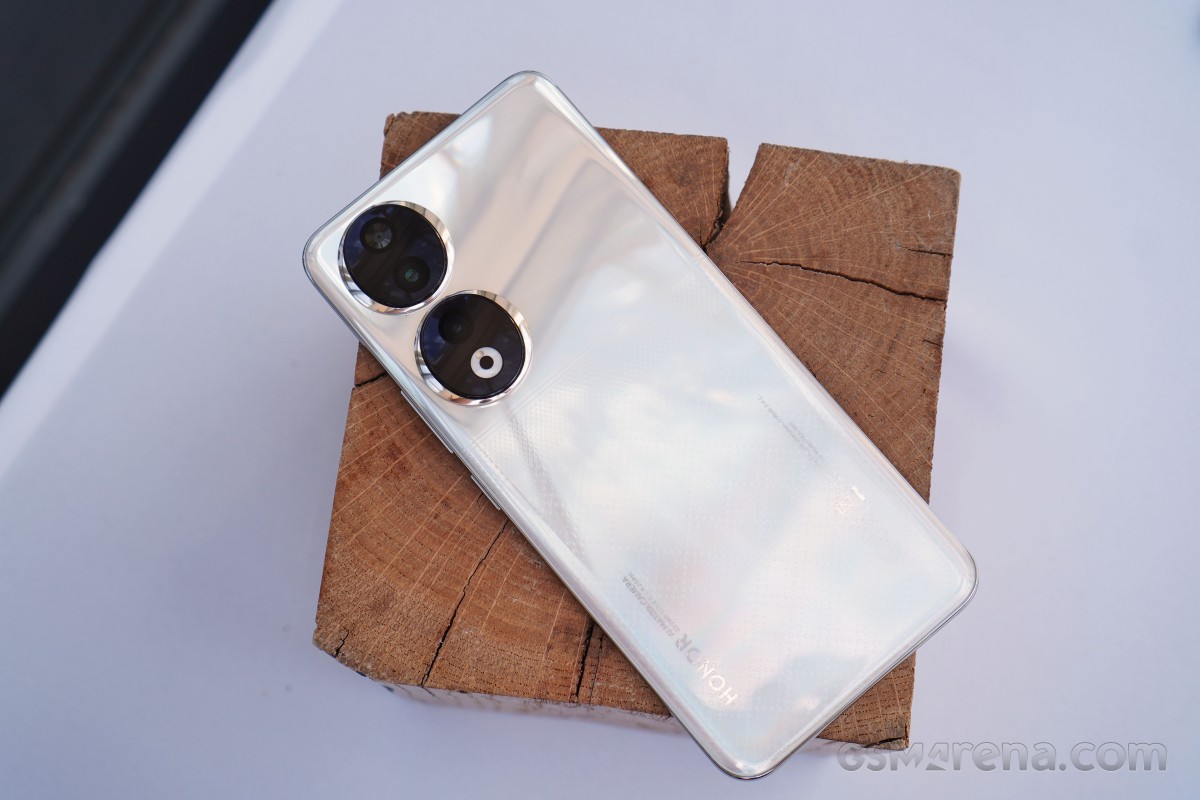 Honor 90