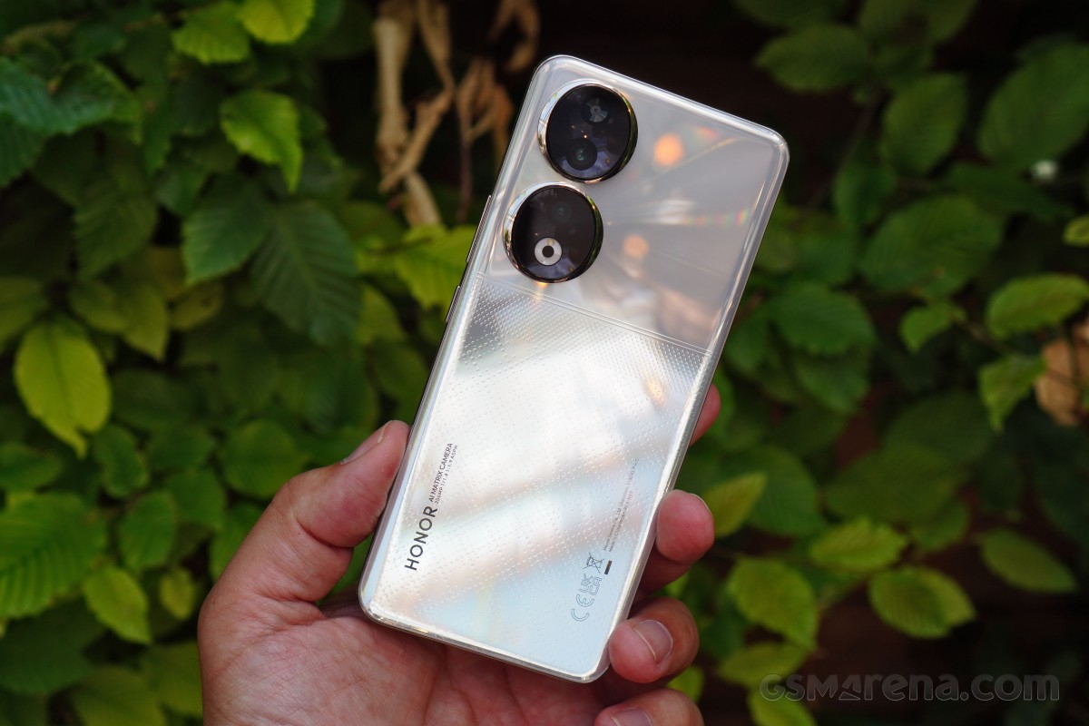 Honor 90