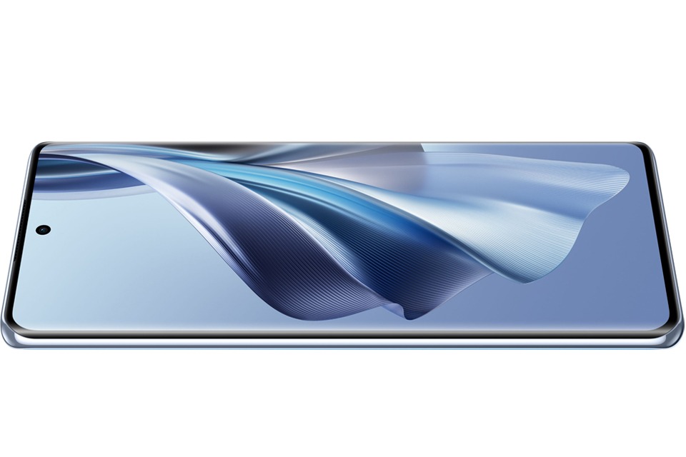 OPPO Reno10 có màn hình cong tràn cạnh đẹp mắt