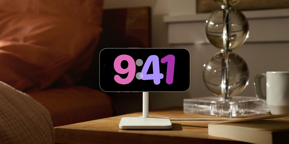 StandBy có thể là mánh lới quảng cáo để thúc đẩy doanh số đế sạc MagSafe