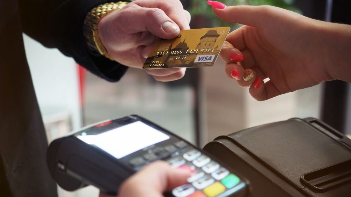 Ưu điểm khi mua điện thoại trả góp